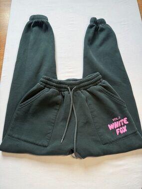 WHITE FOX sweatpants